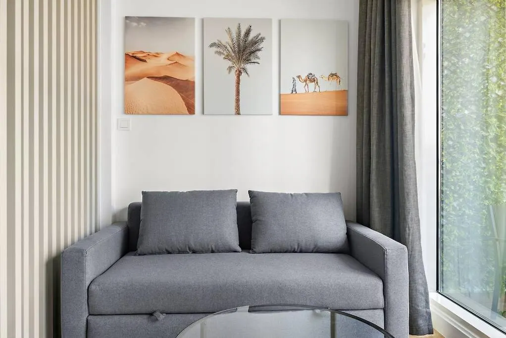 Renovated Studio Next To Dubai Mall & Burj Khalifa 0*,